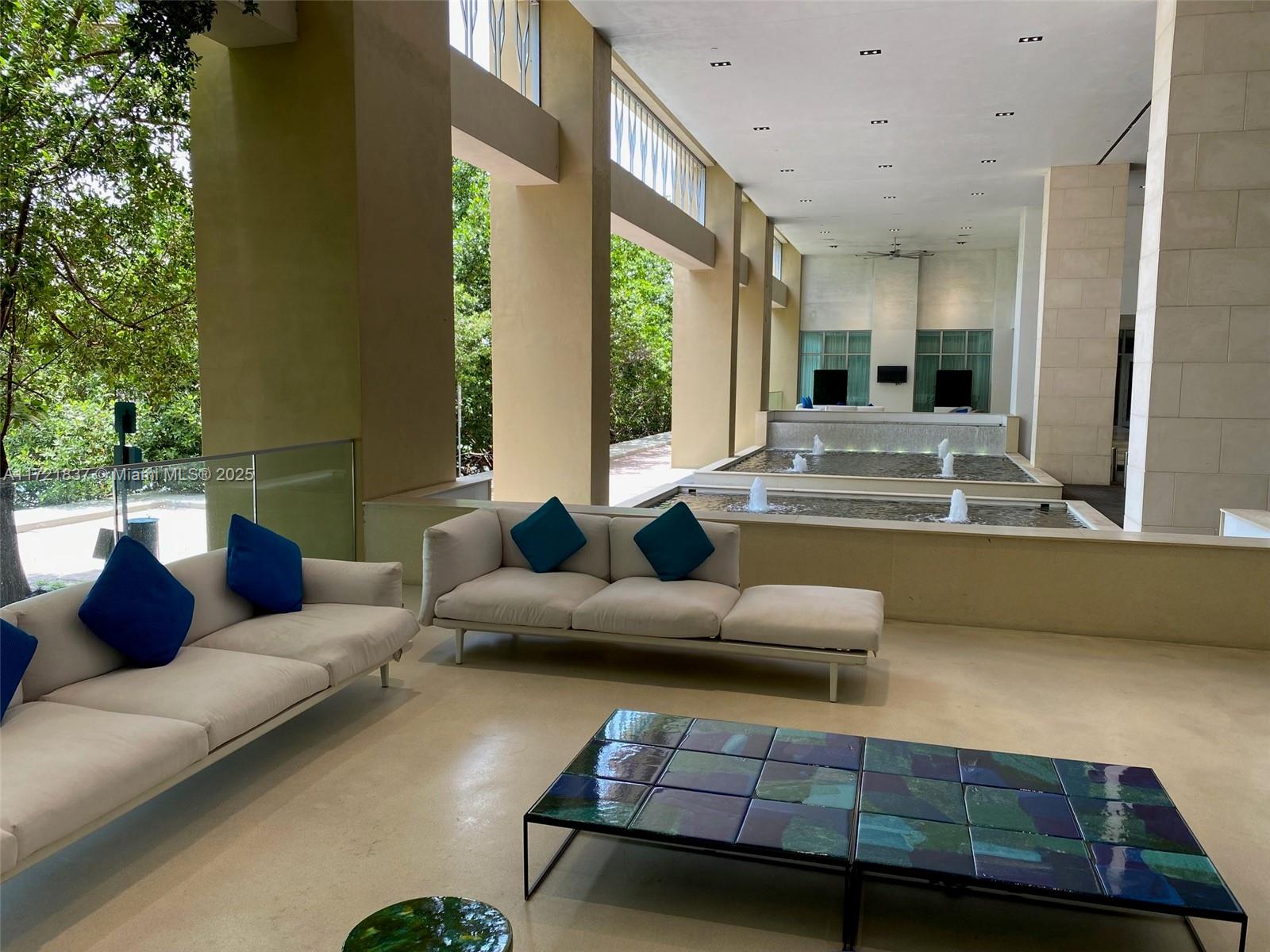 PARQUE TOWERS CONDO - Residential Lease