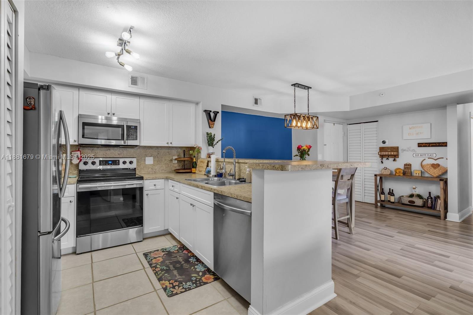 ST ANDREWS CONDO - Residential