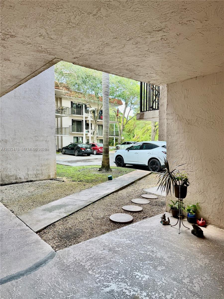 JASMINE LAKES I CONDO - Residential