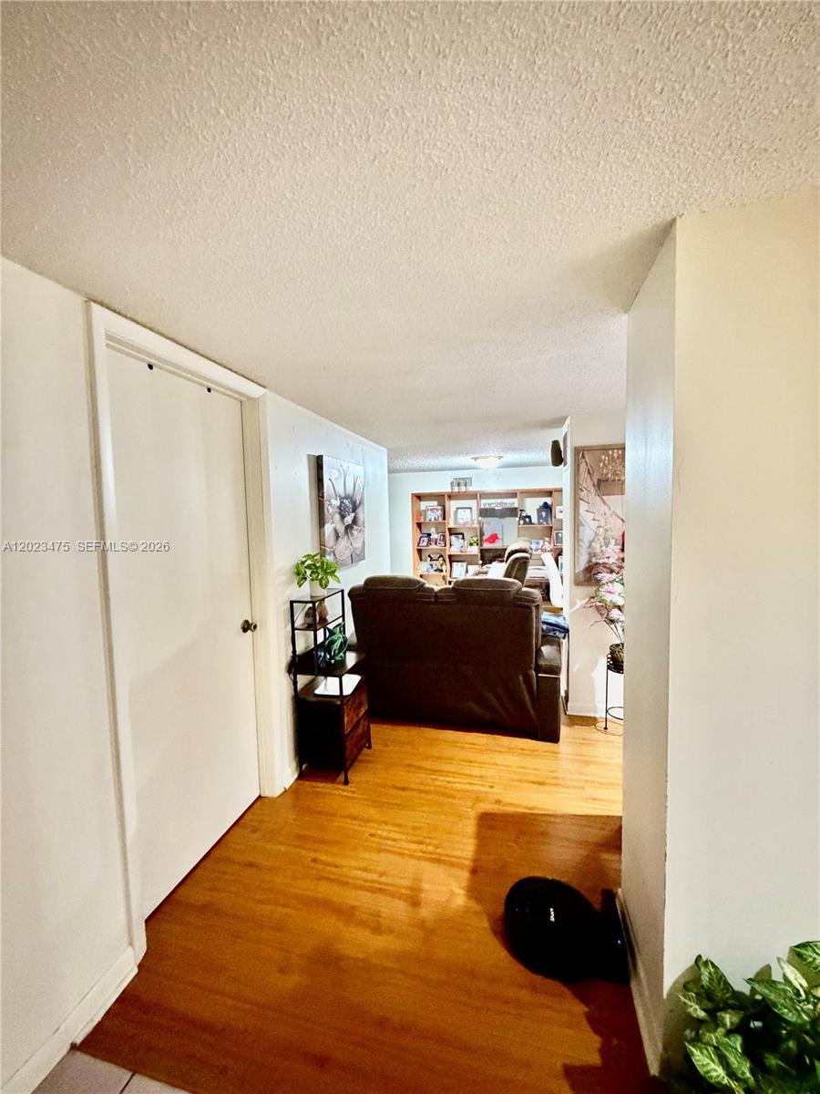 JASMINE LAKES I CONDO - Residential