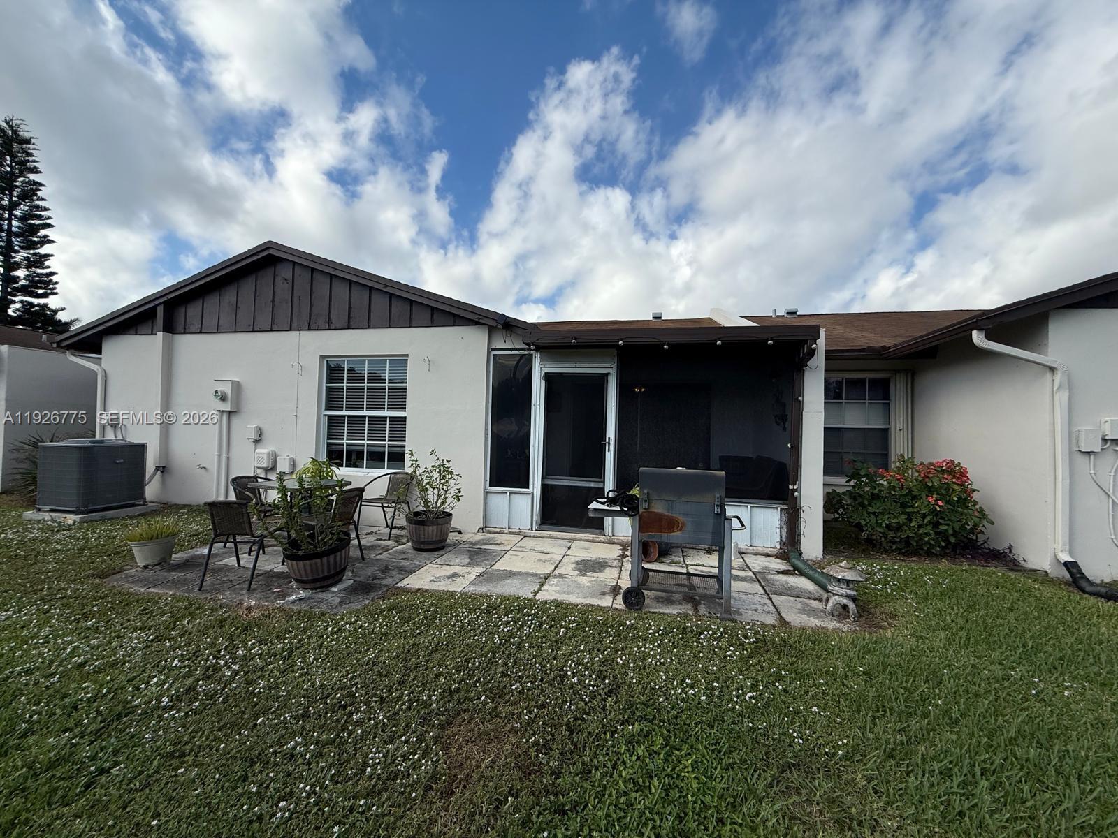 KINGS POINT 2 - Residential