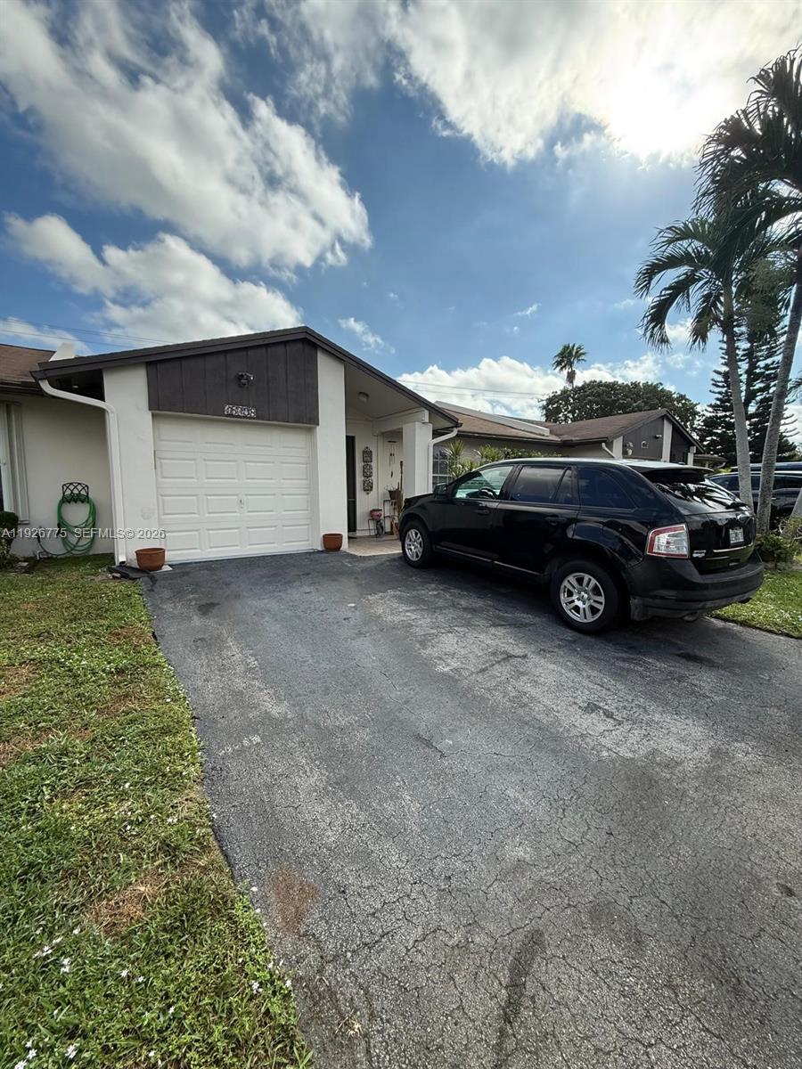 KINGS POINT 2 - Residential
