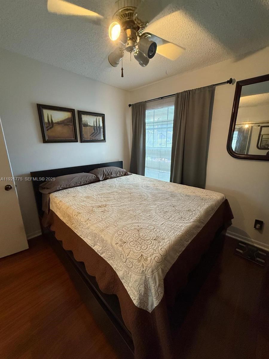 KINGS POINT 2 - Residential