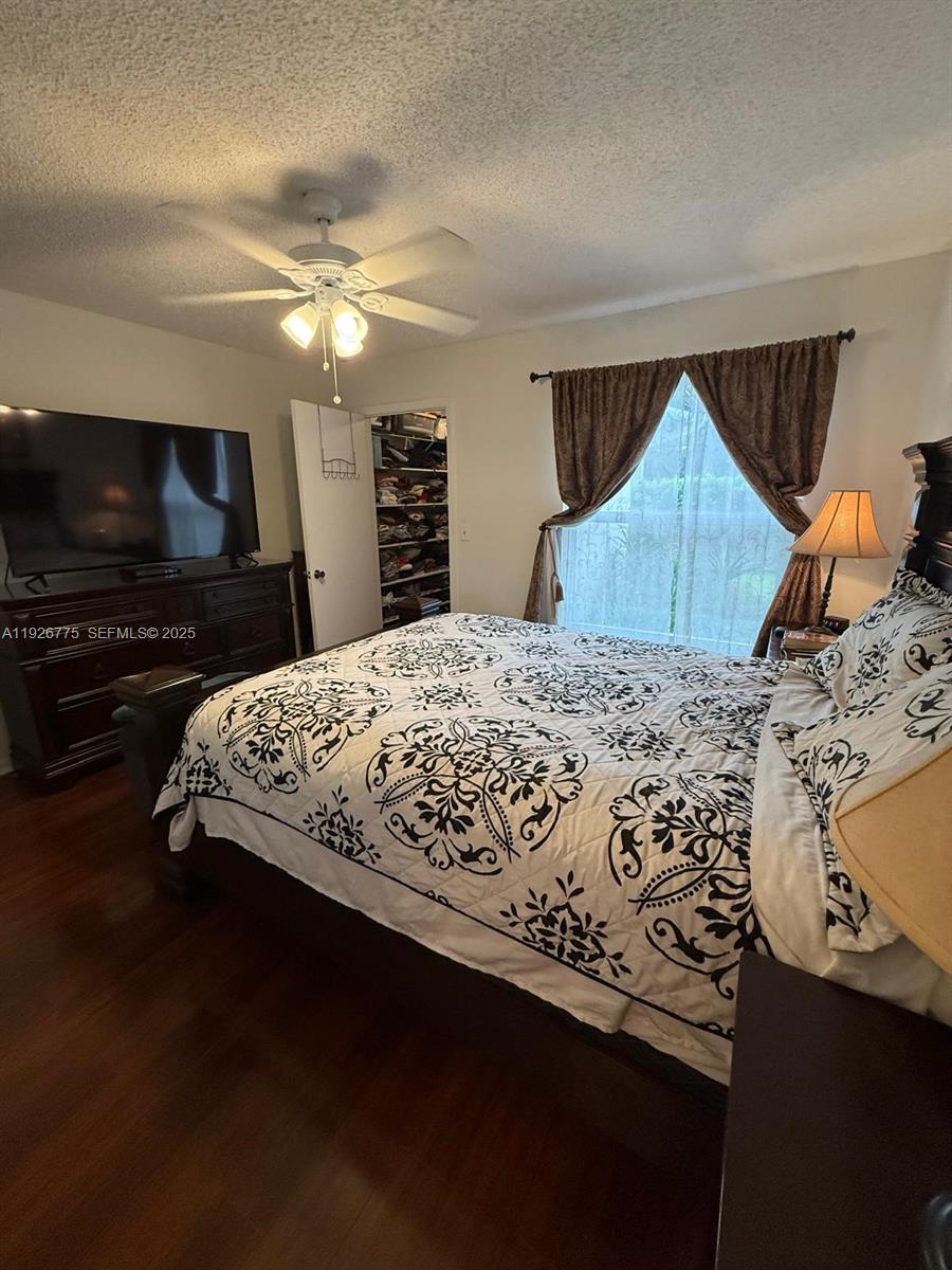 KINGS POINT 2 - Residential