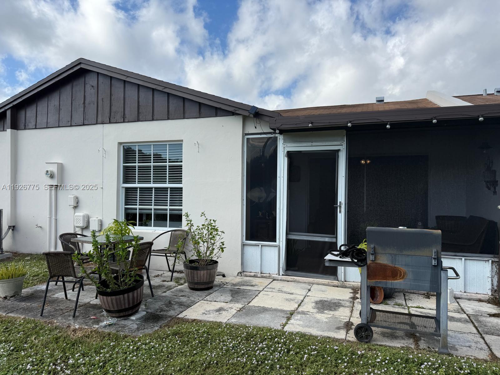 KINGS POINT 2 - Residential