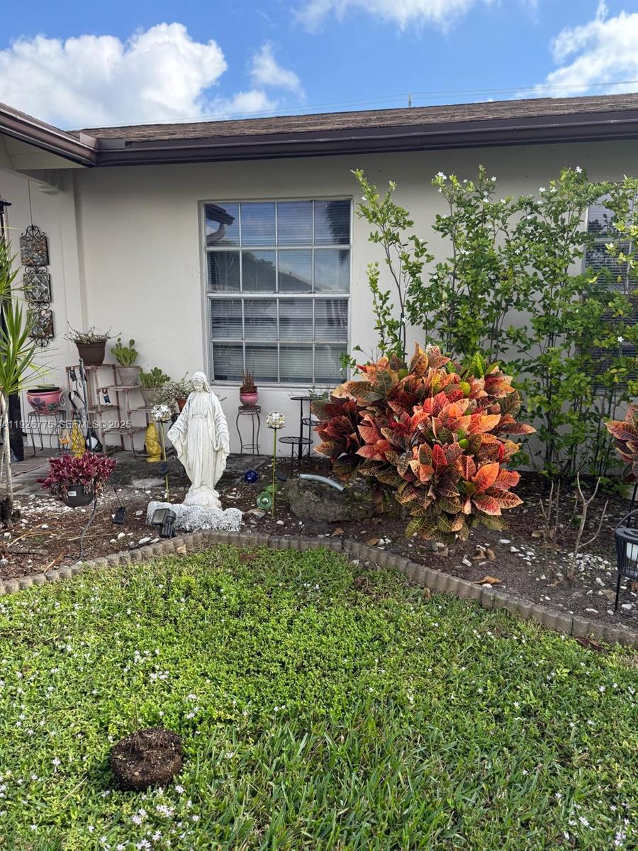 KINGS POINT 2 - Residential