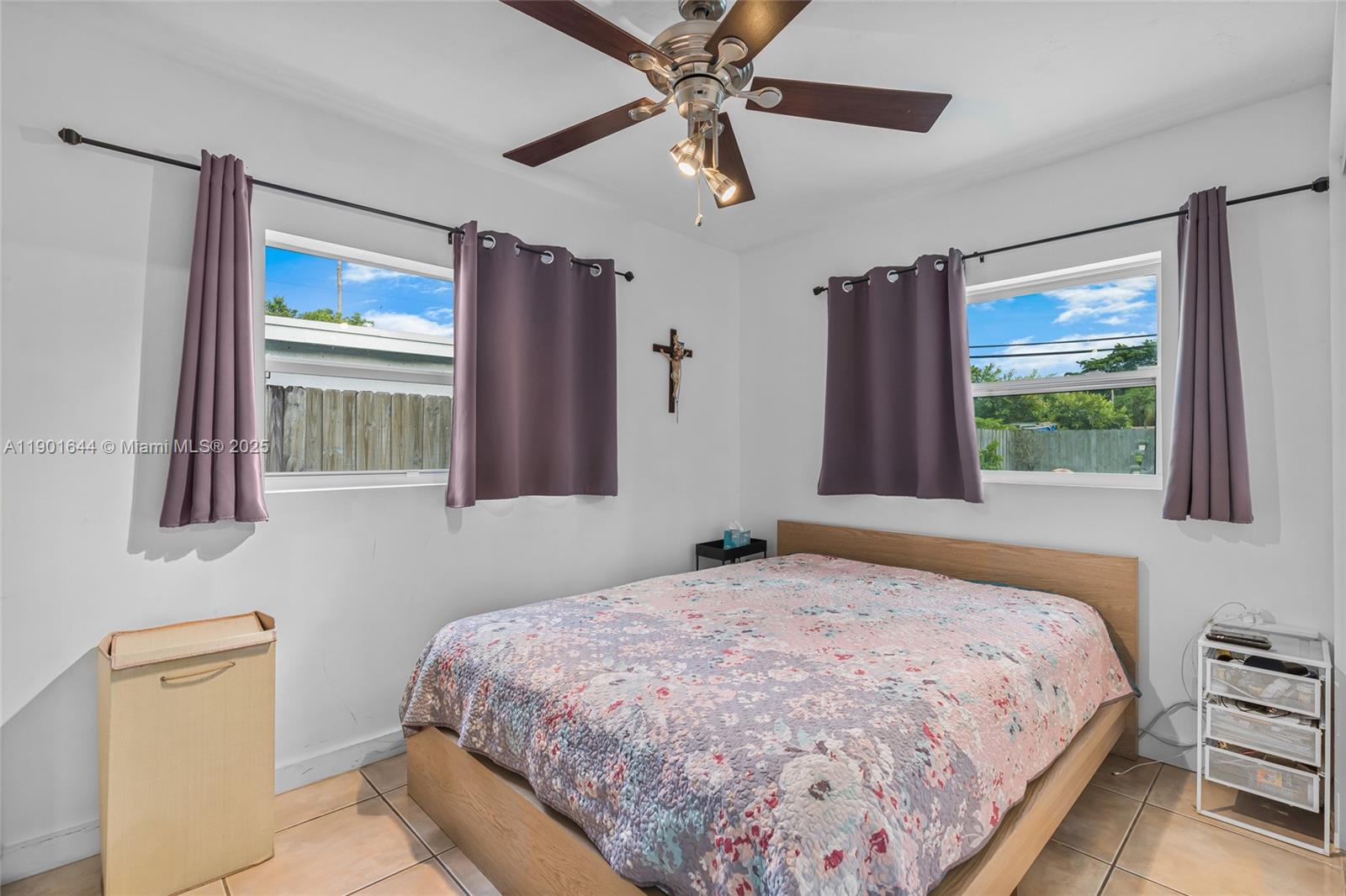 PALM LANE HOMES IN MIRAMA - Residential