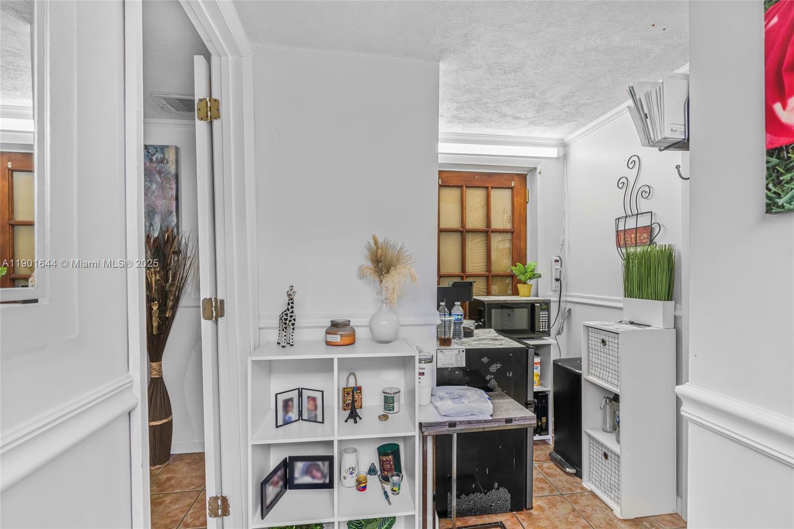 PALM LANE HOMES IN MIRAMA - Residential