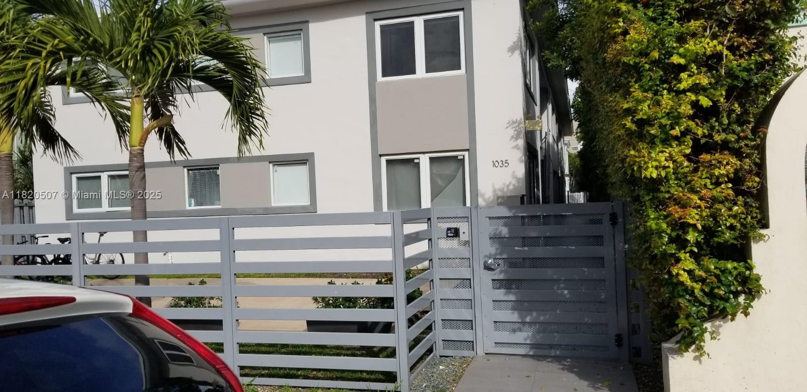1035 EUCLID CONDO - Residential Lease