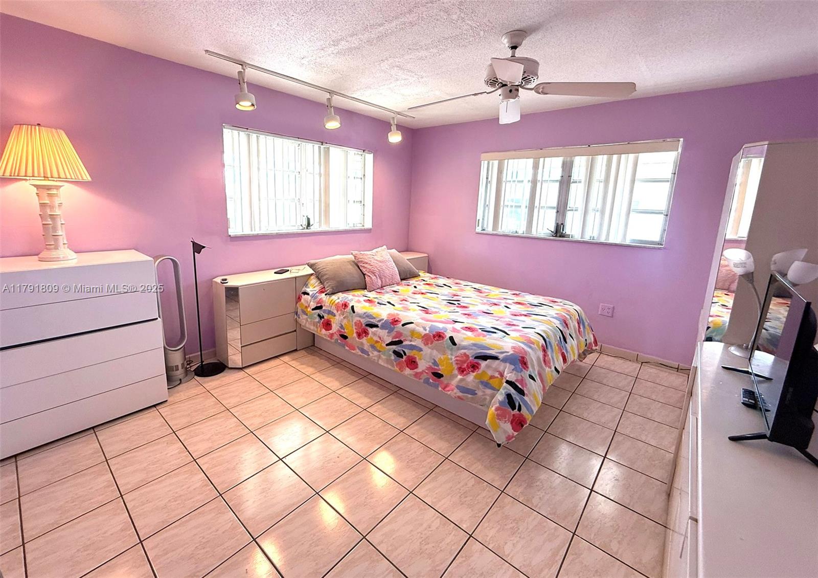 MAR-LEN GARDENS NO 9 CORP - Residential