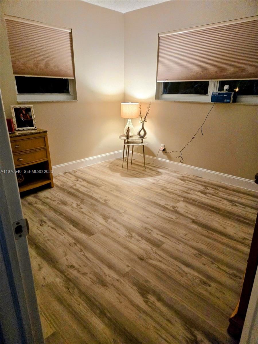 ARROWHEAD CONDO NO I - Residential