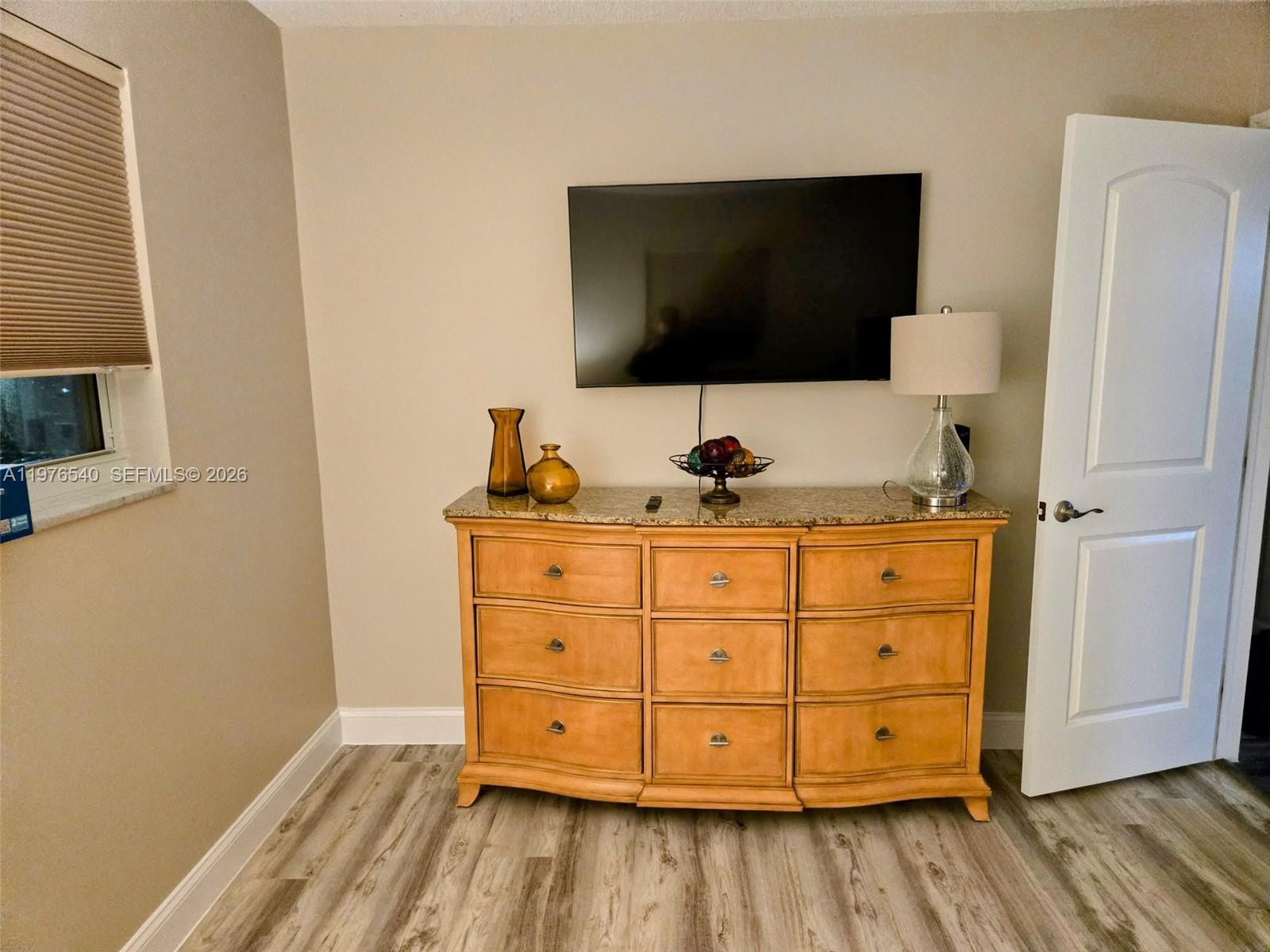 ARROWHEAD CONDO NO I - Residential