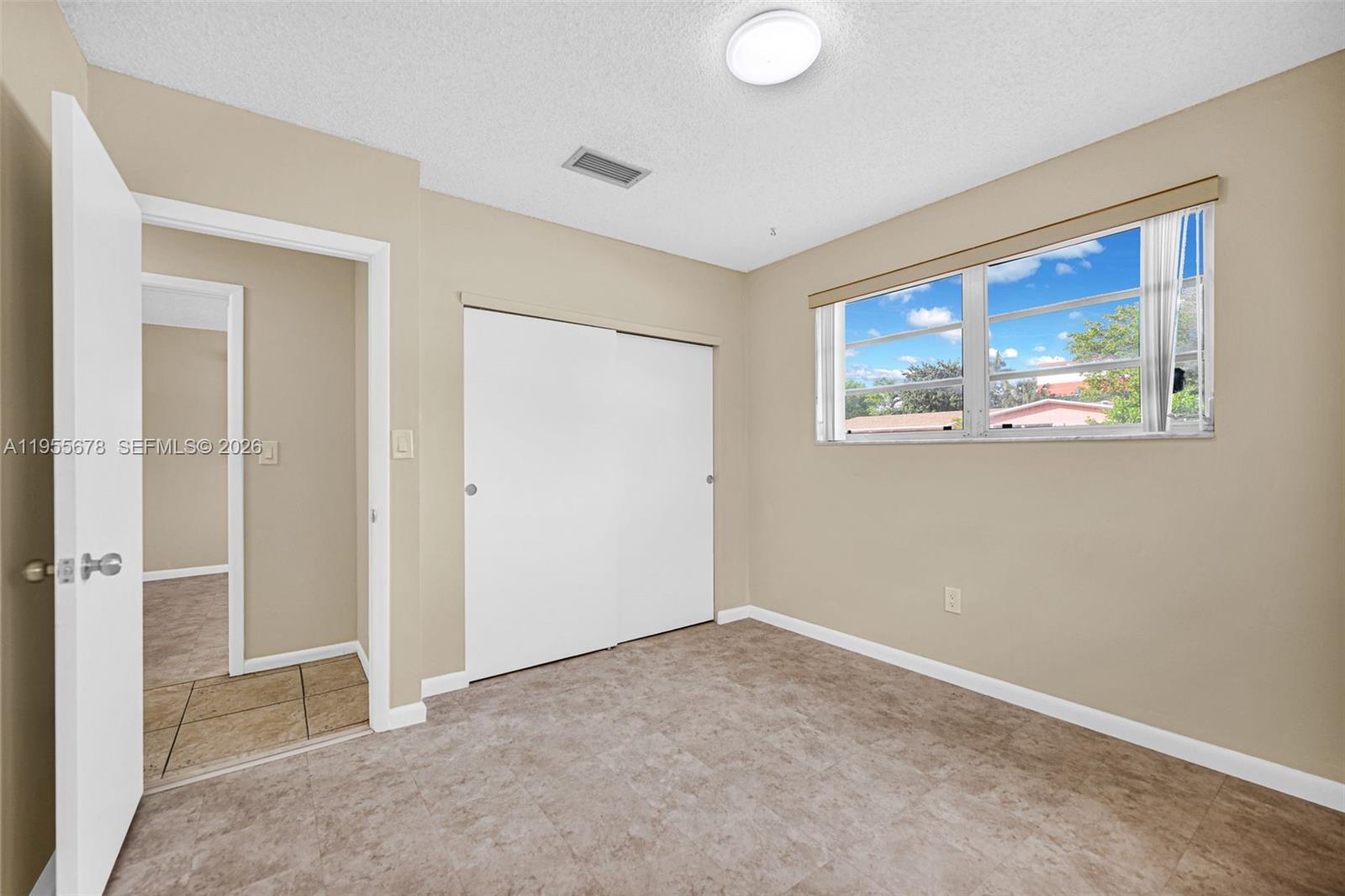 BAYVIEW ACRES - Residential Income