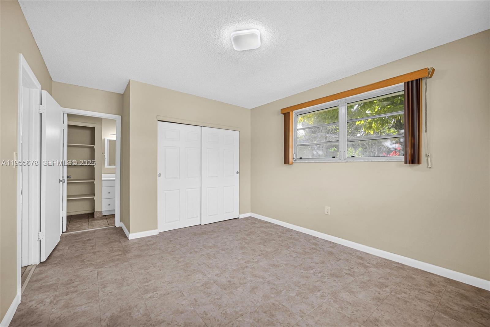 BAYVIEW ACRES - Residential Income