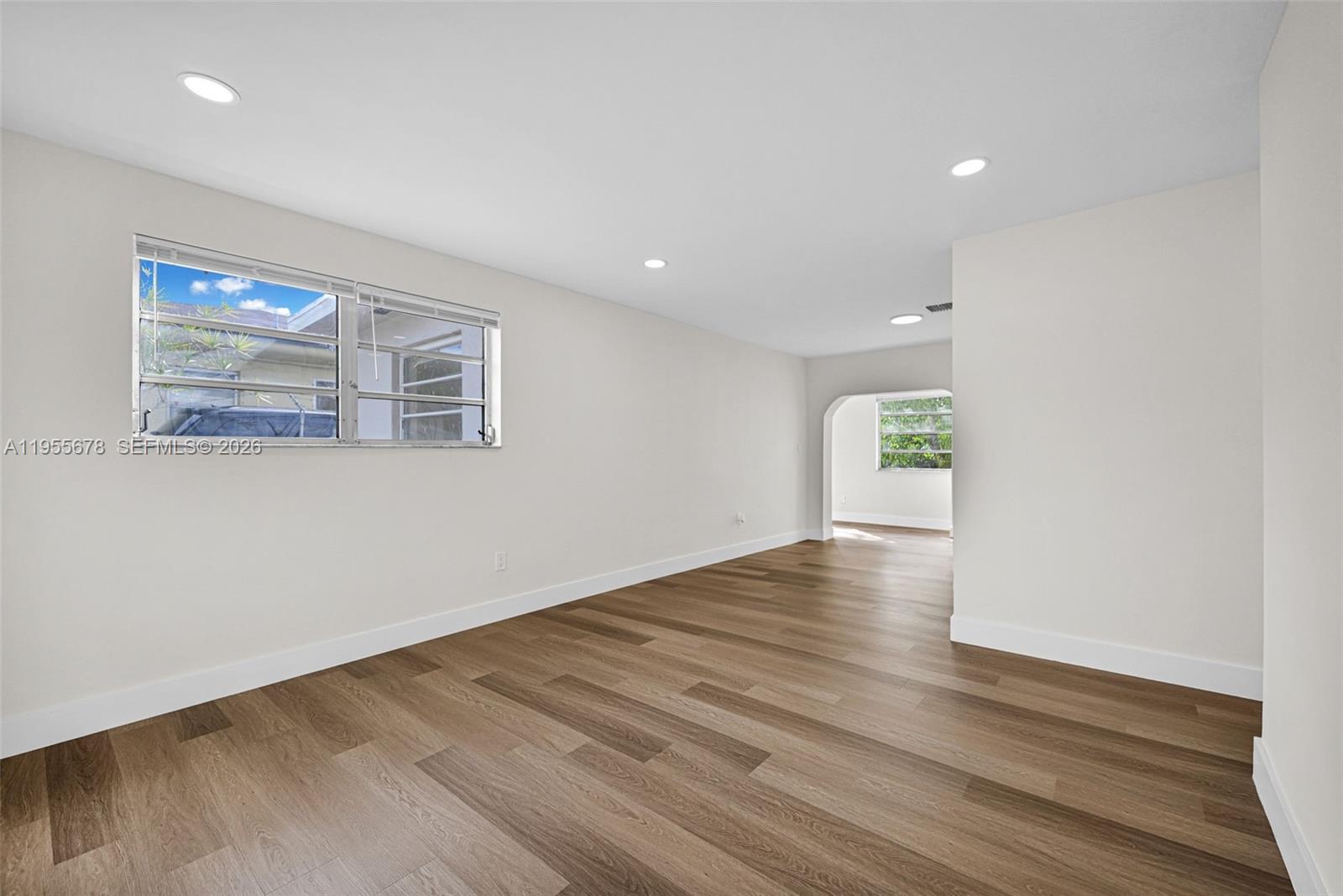 BAYVIEW ACRES - Residential Income