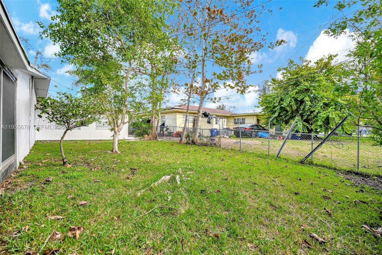 BAYVIEW ACRES - Residential Income