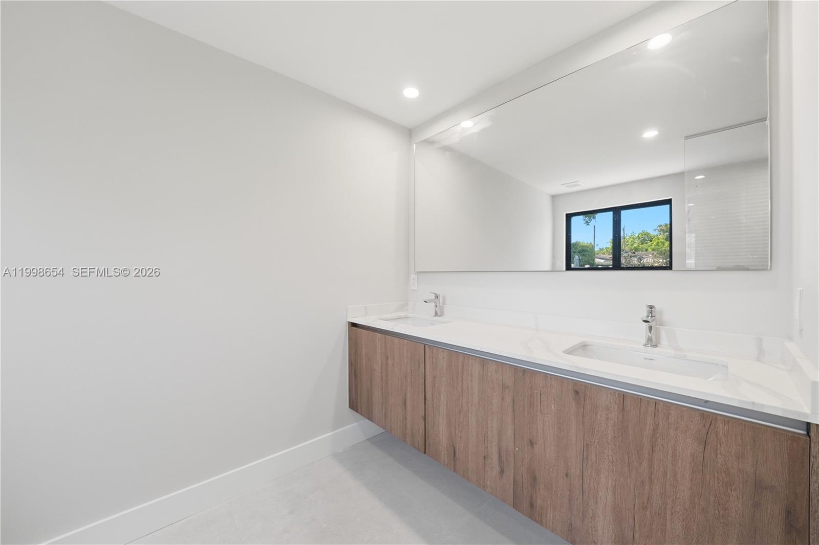 CORAL VILLAS REV - Residential