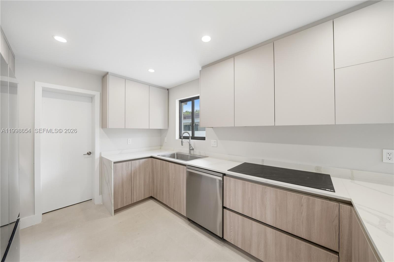 CORAL VILLAS REV - Residential