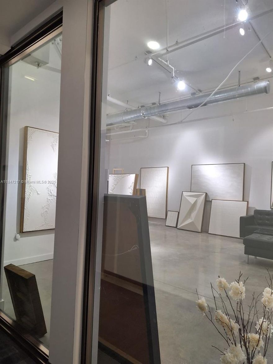 Wynwood Atriums is a chic, fully furnished micro-unit located in the heart of Miami's vibrant Wynwood Arts District. This boutique 5-story building comprises 32 turnkey residences designed for urban living, offering flexibility for both short-term rentals and personal use.Steps away from Wynwood Walls Close proximity to The Shops at Midtown and Mana Wynwood Convention Center Under 10 minutes to Miami Design District, Adrienne Arsht Center, and FTX Arena 15 minutes to Brickell and Miami International Airport
This commercial space is located inside the building at the ground floor, 178 sqft, windows wall, high ceiling, bathroom and storage with polish concrete floor.