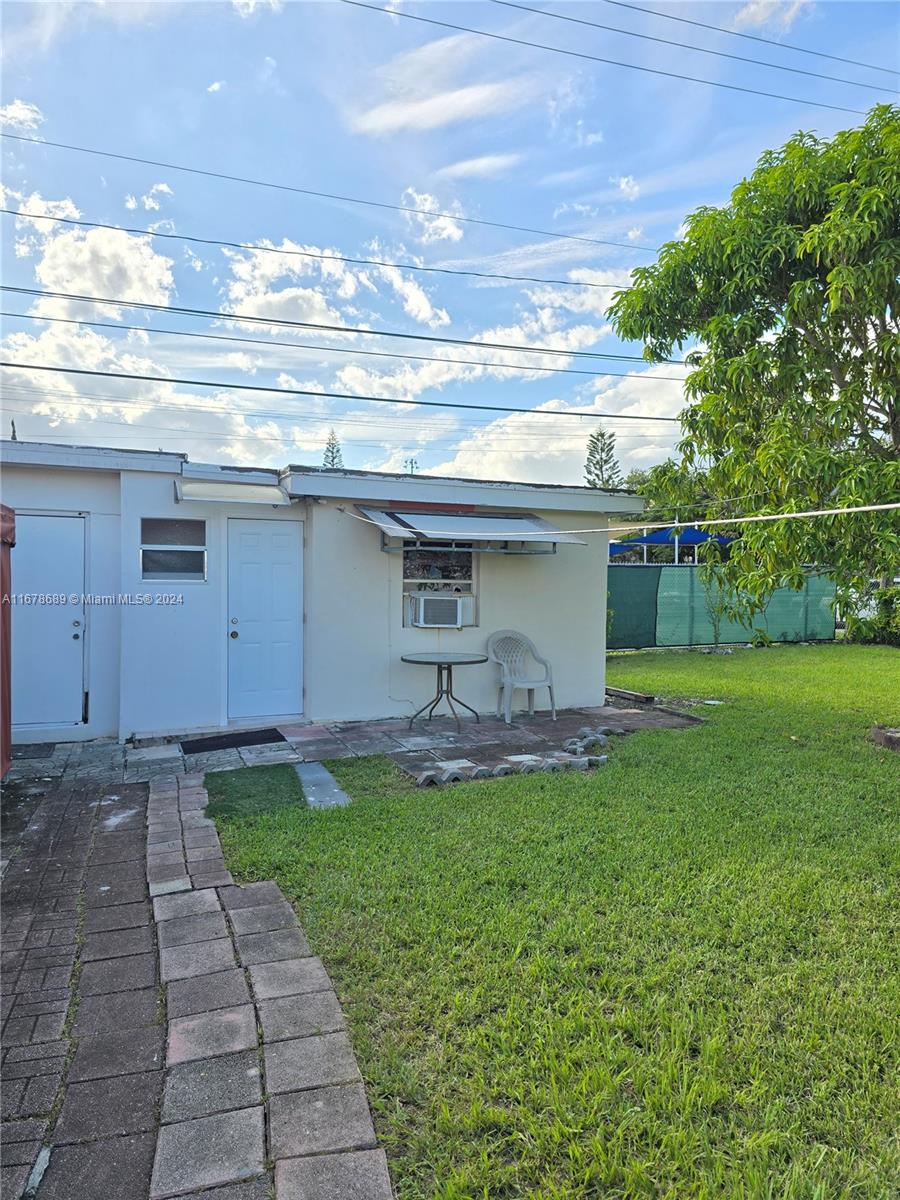 2790 Sw 34th Ct 3, Miami, Broward County, Florida - 1 Bathrooms - 