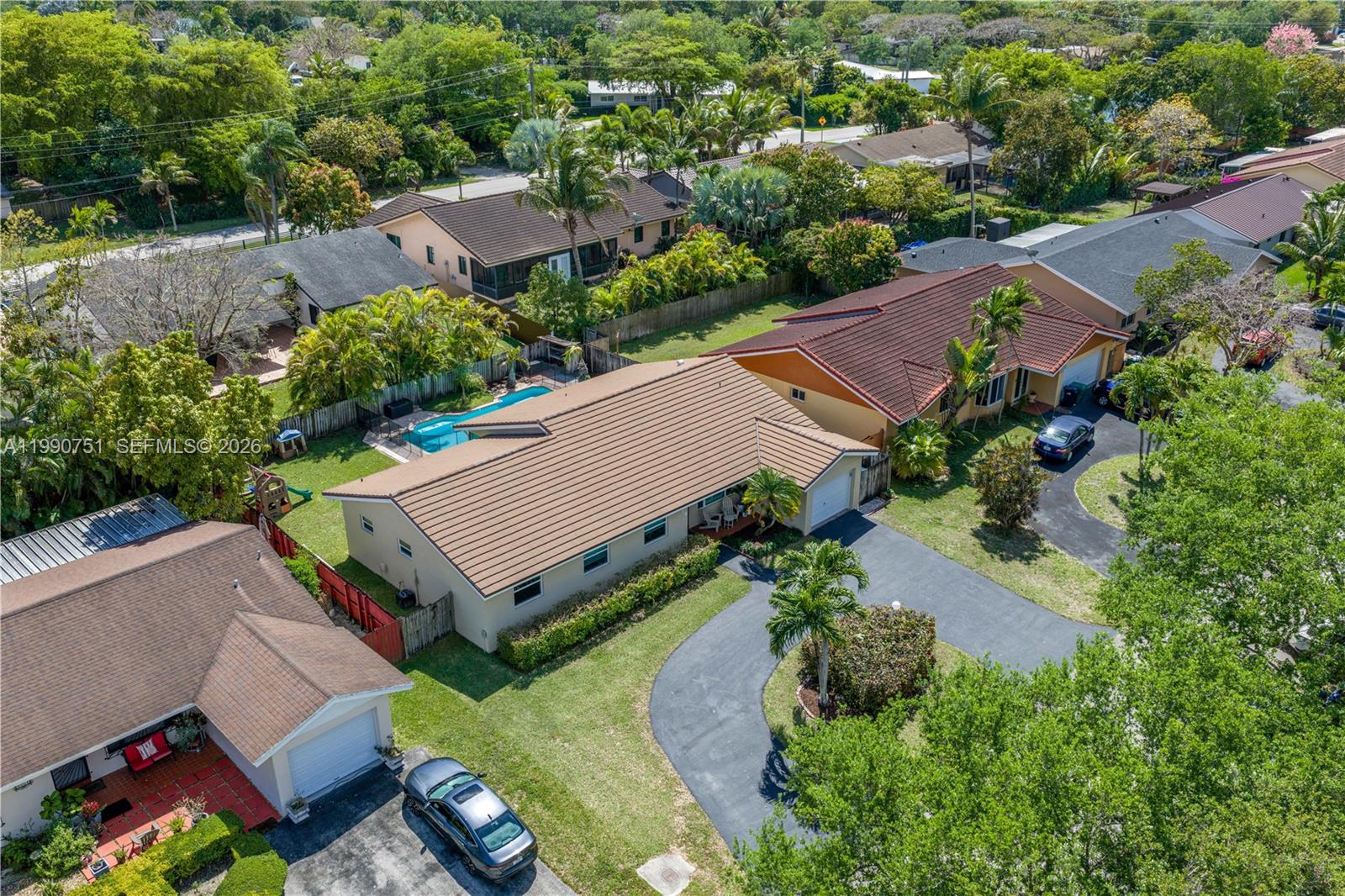 ROCKDALE GARDENS - Residential