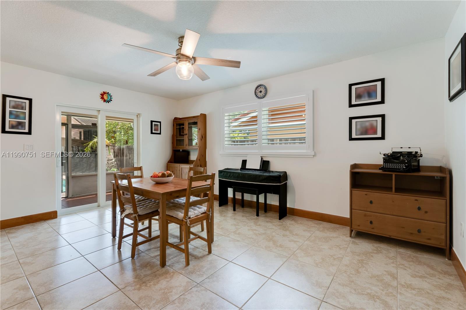 ROCKDALE GARDENS - Residential