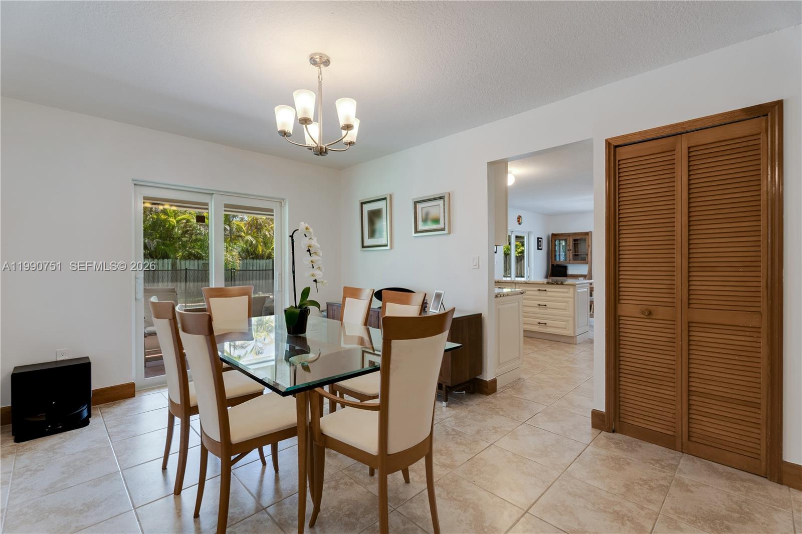 ROCKDALE GARDENS - Residential