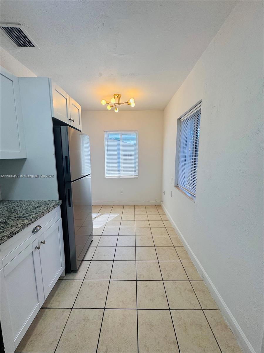 HAMPSHIRE HEATH - Residential Lease