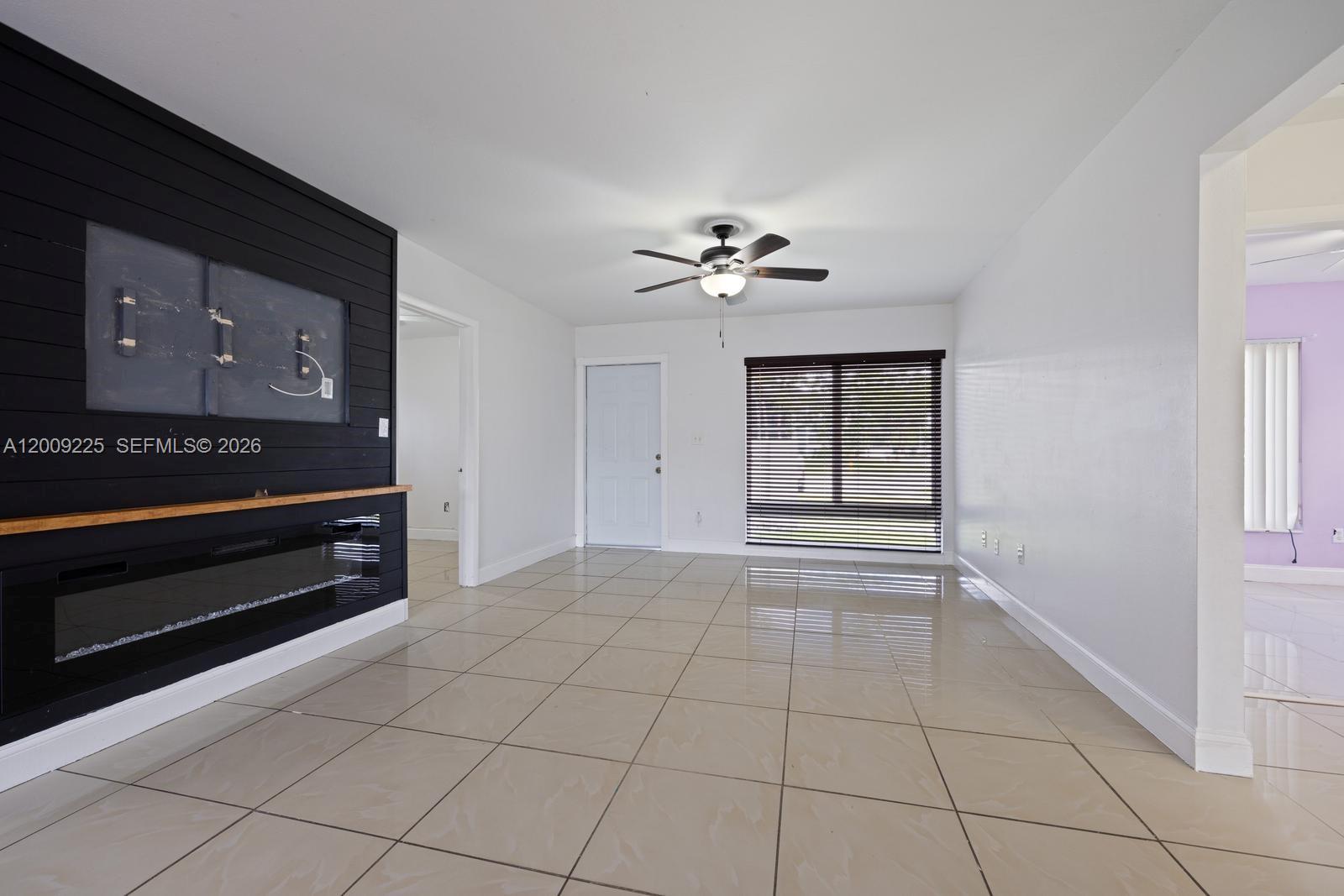 POINT ROYALE SEC 4 - Residential Lease