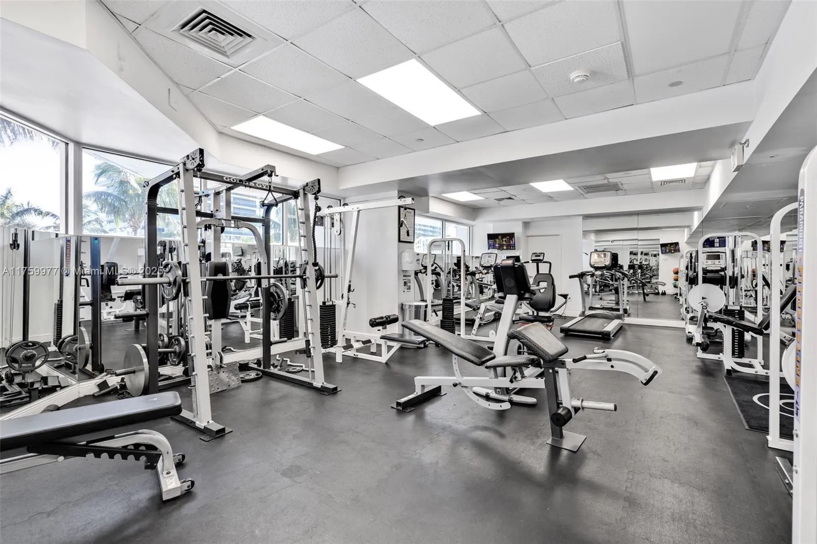 Miami Beach, Florida 33140, United States, 2 Bedrooms Bedrooms, ,2 BathroomsBathrooms,Residential,Active,85838