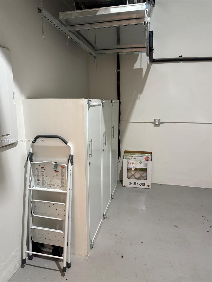 PLANTATION BUSINESS PARK - Residential