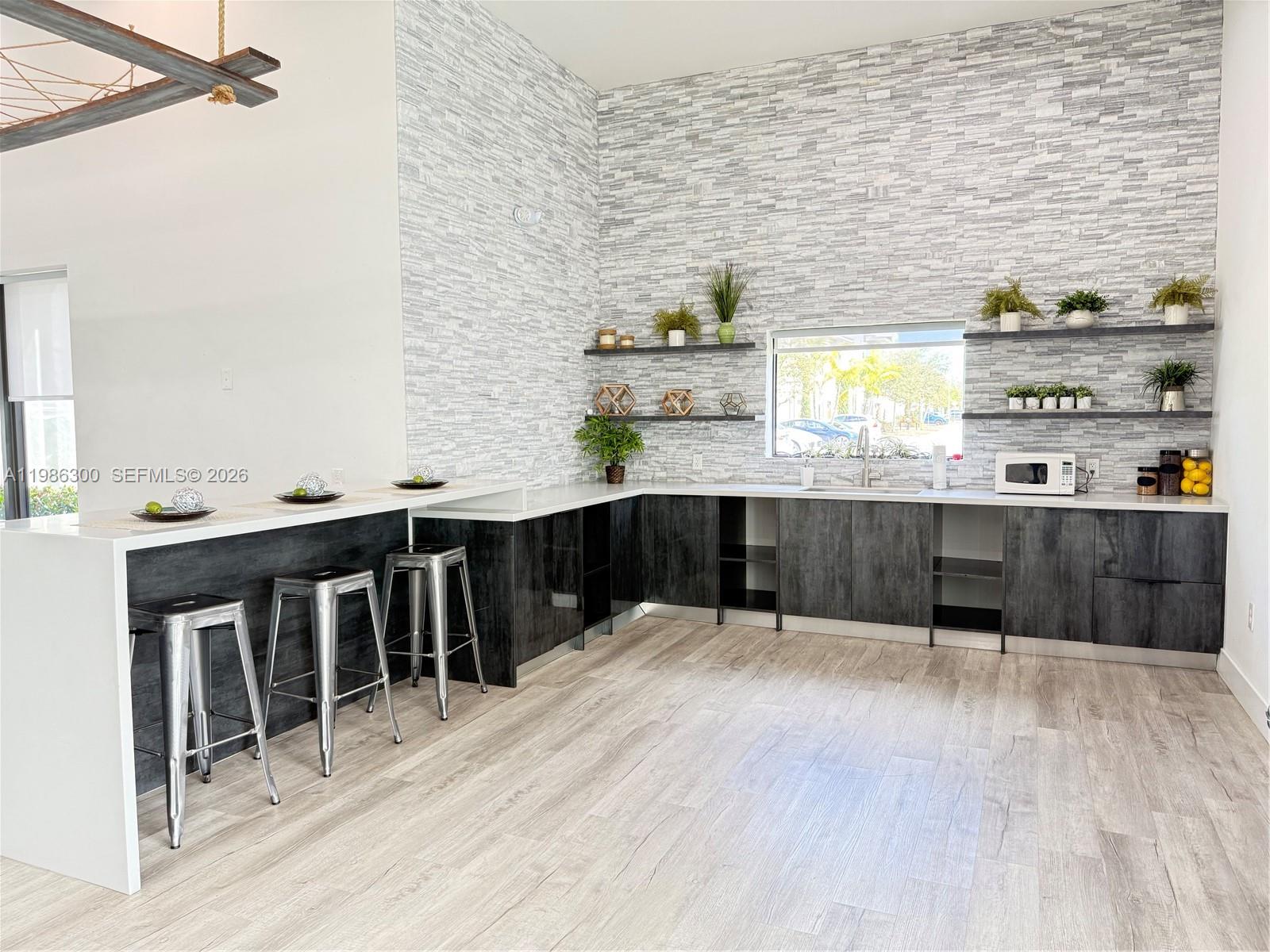 PLANTATION BUSINESS PARK - Residential