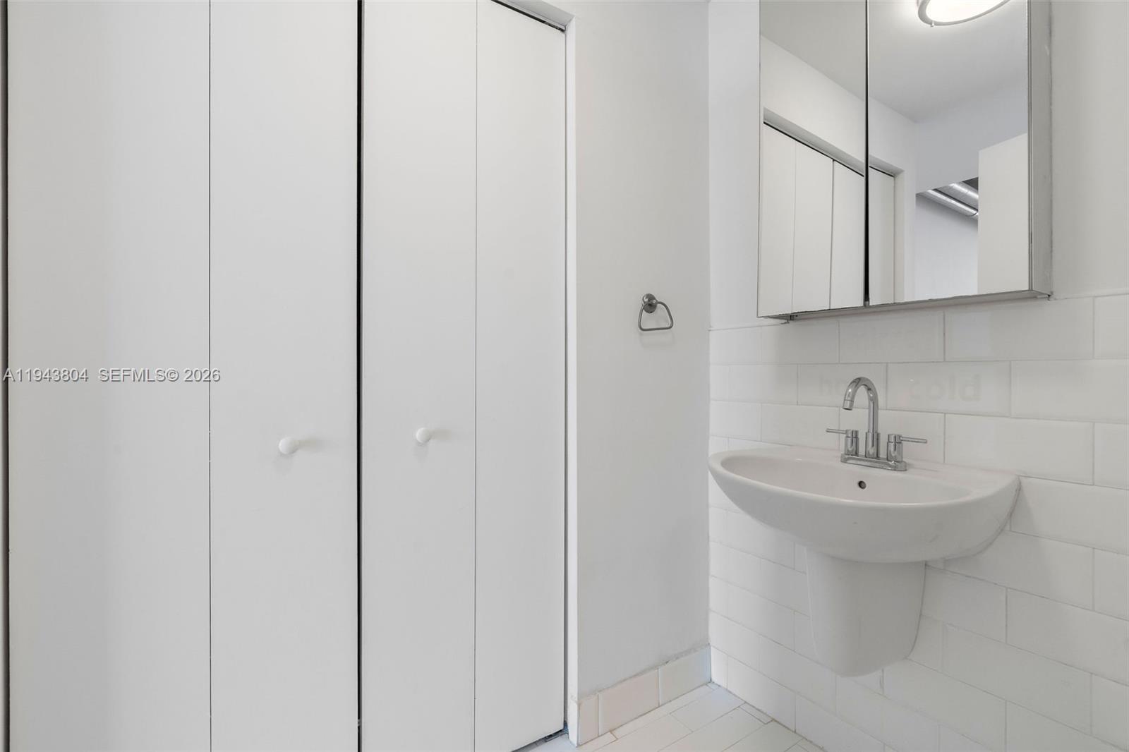 NEO VERTIKA CONDO - Residential