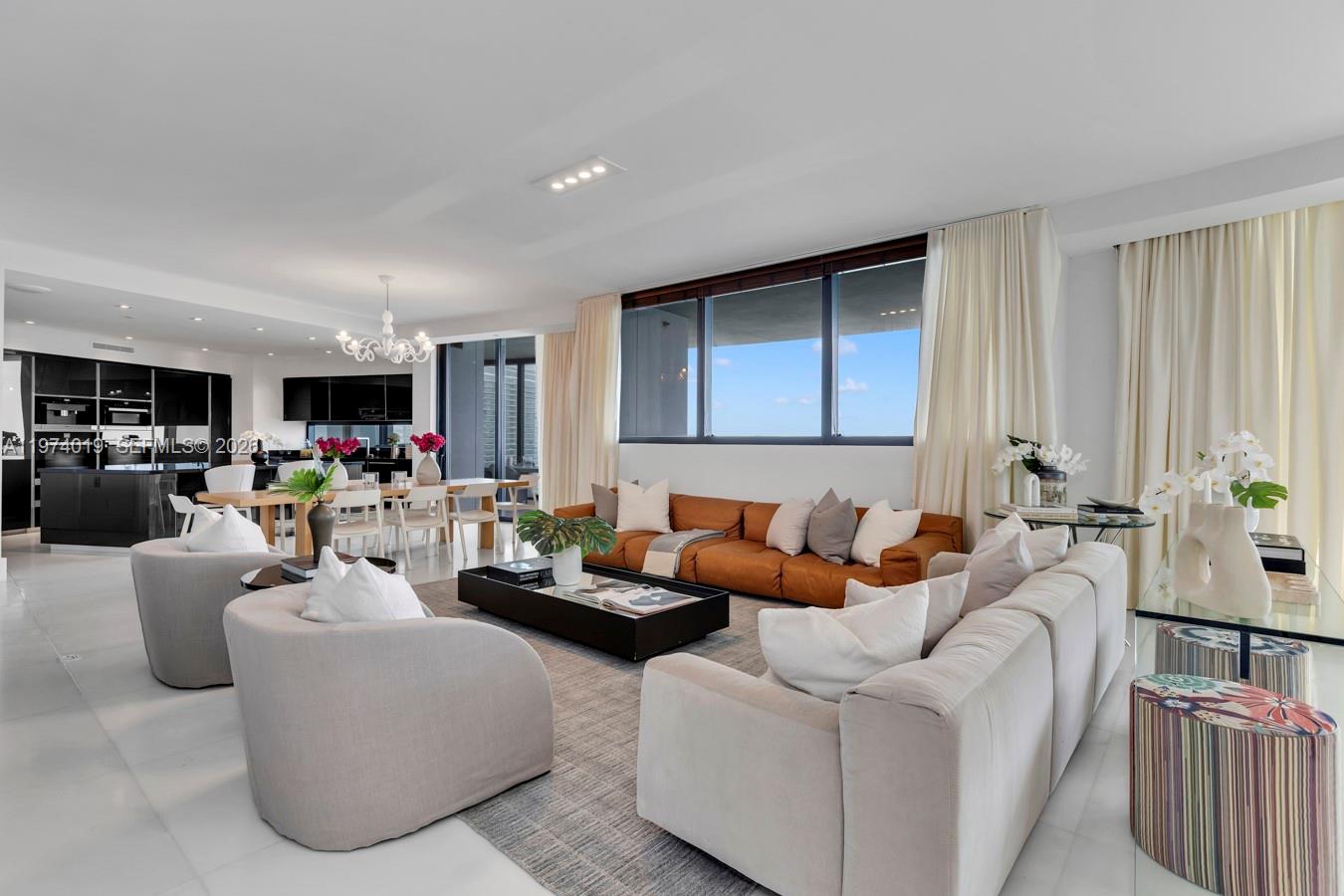 PORSCHE TOWER - Residential