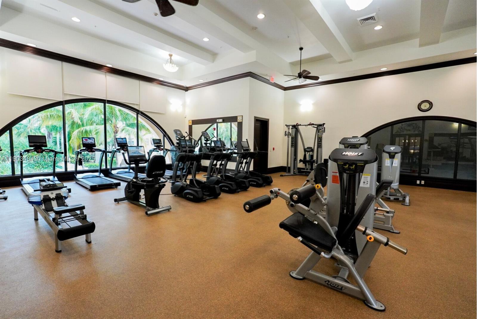 SAWGRASS LAKES - Residential