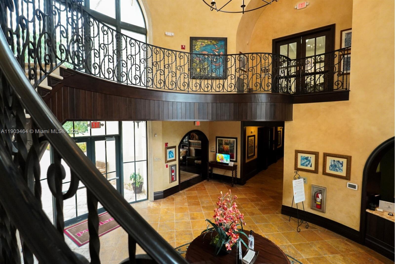 SAWGRASS LAKES - Residential