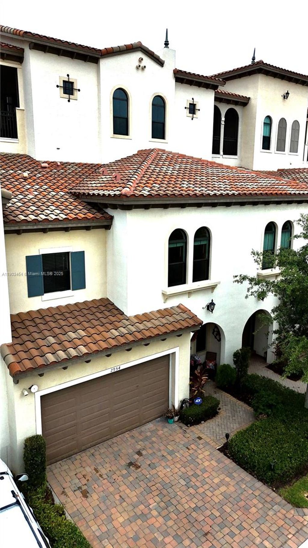 Photo of 2954 NW 124th Way, Sunrise, FL 33323 (MLS # A11903464)