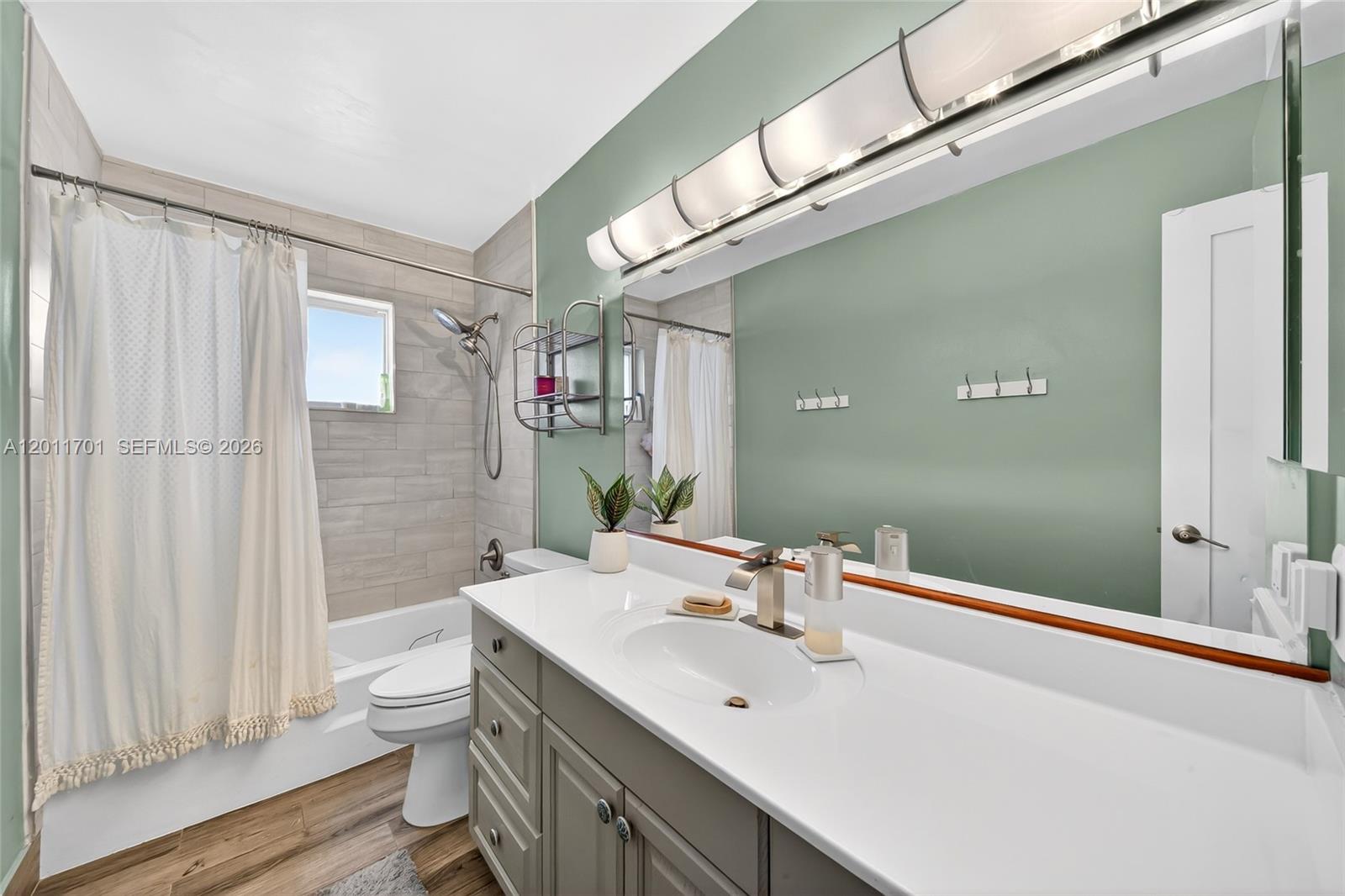 Redland - Residential