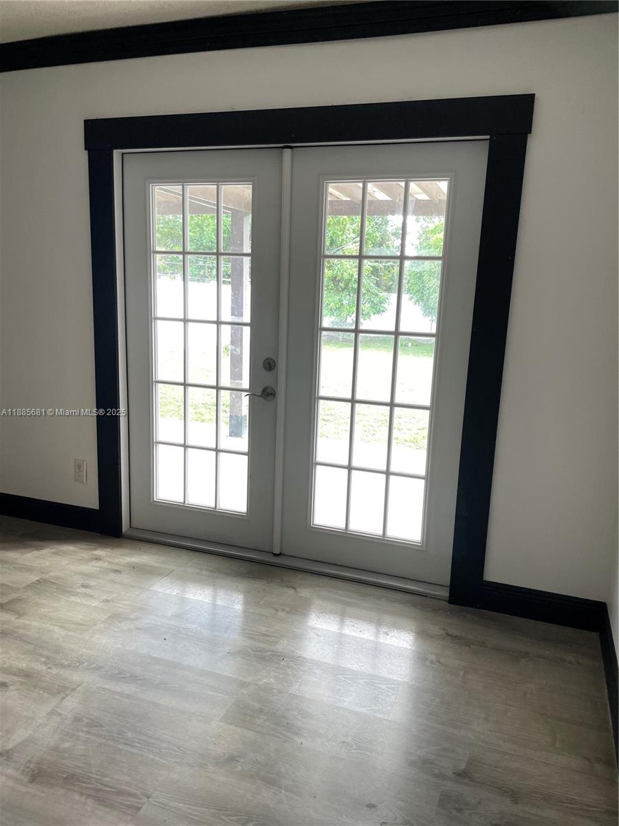 HOLLYWOOD BEACH HEIGHTS S - Residential Lease