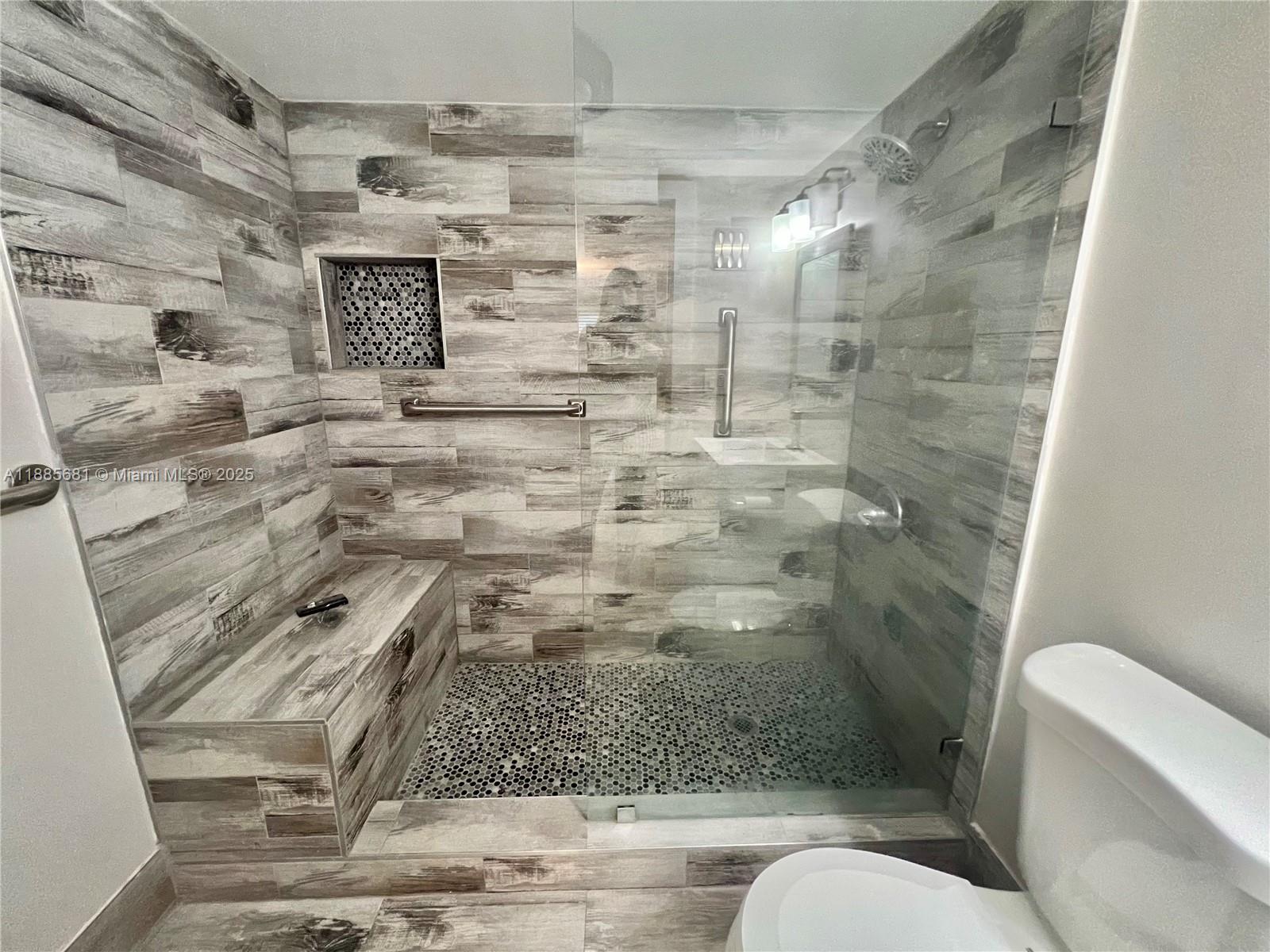 HOLLYWOOD BEACH HEIGHTS S - Residential Lease