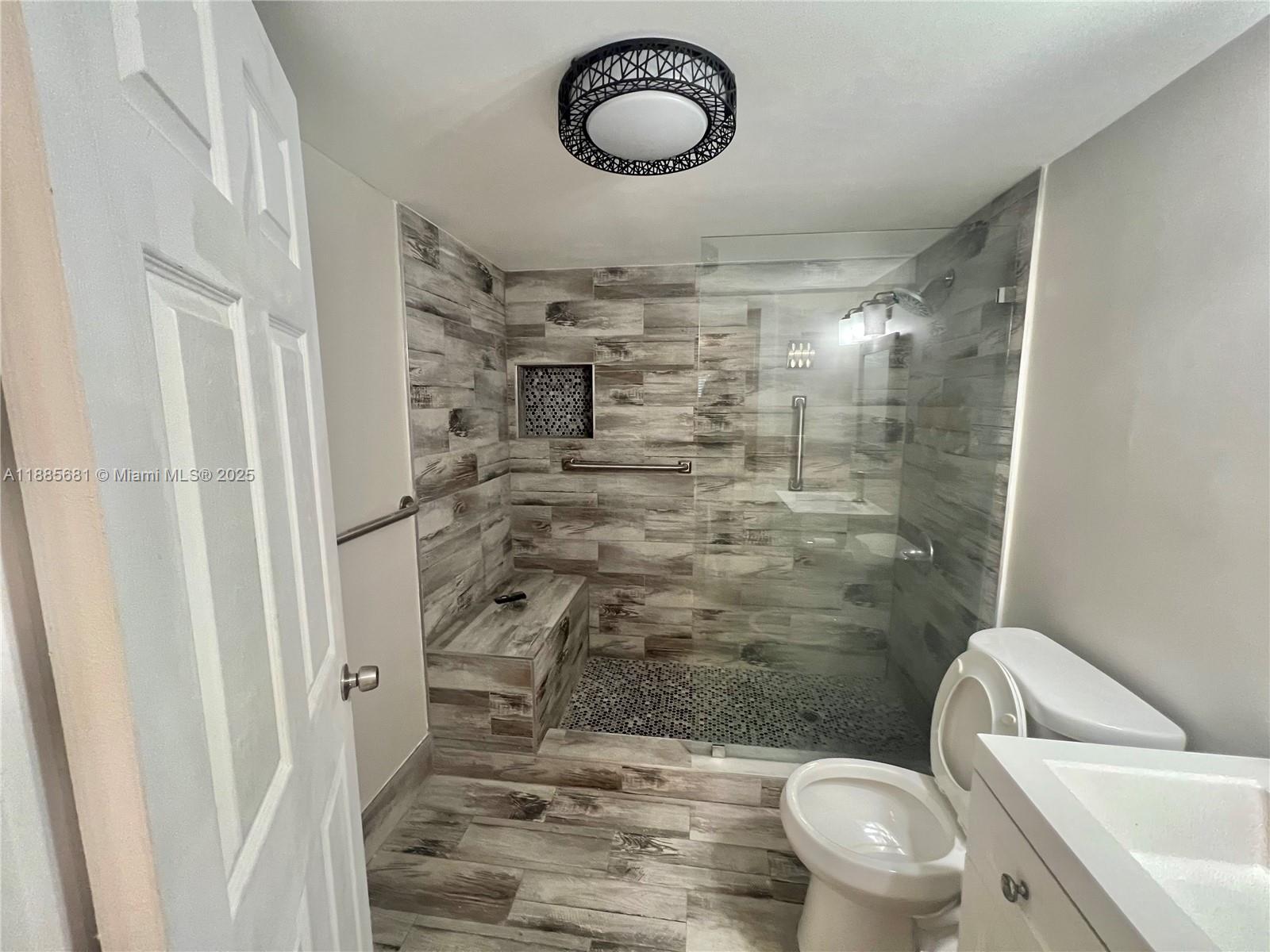 HOLLYWOOD BEACH HEIGHTS S - Residential Lease