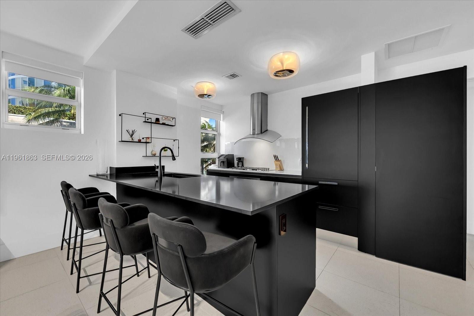 THE CARIBBEAN CONDO - Residential