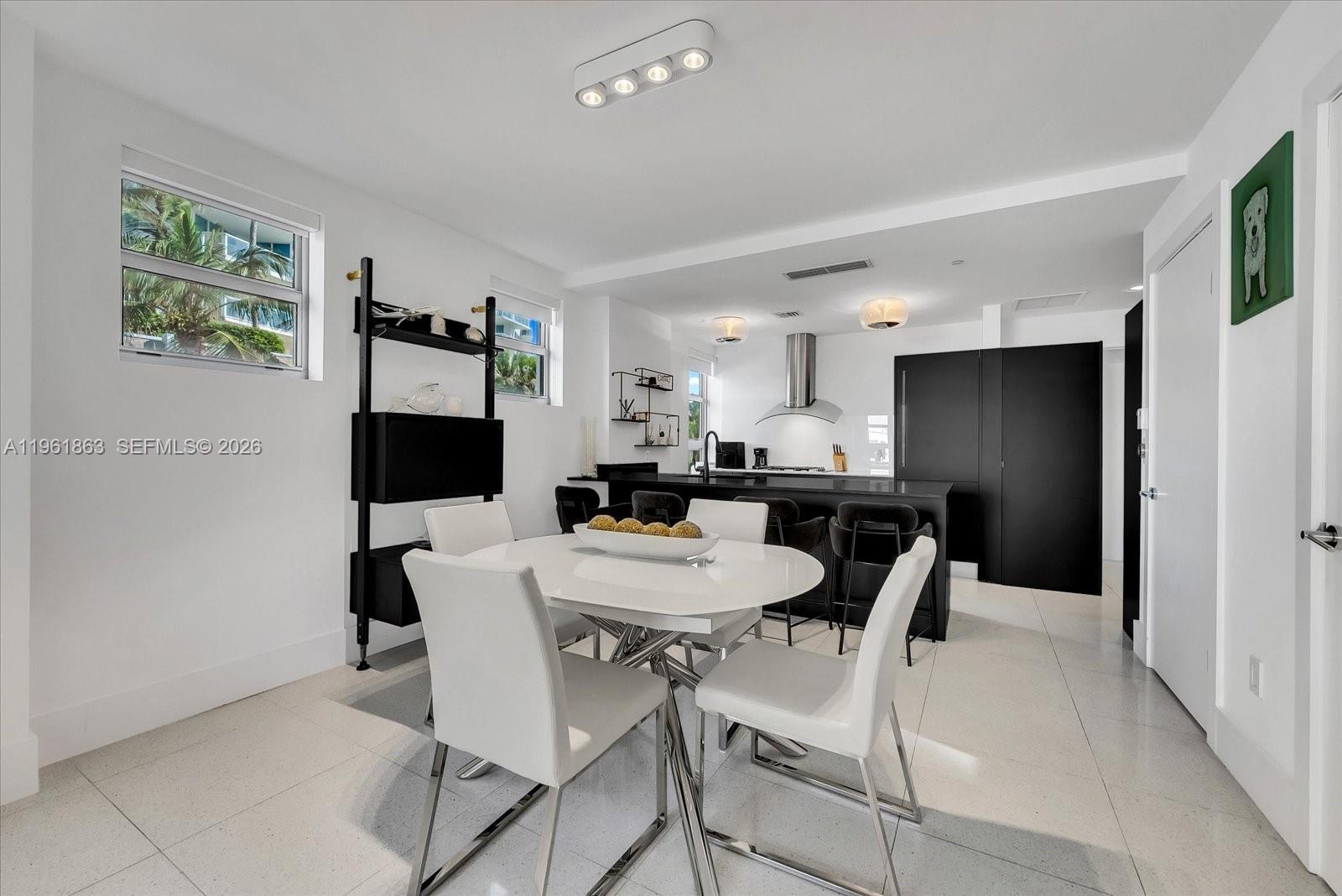 THE CARIBBEAN CONDO - Residential