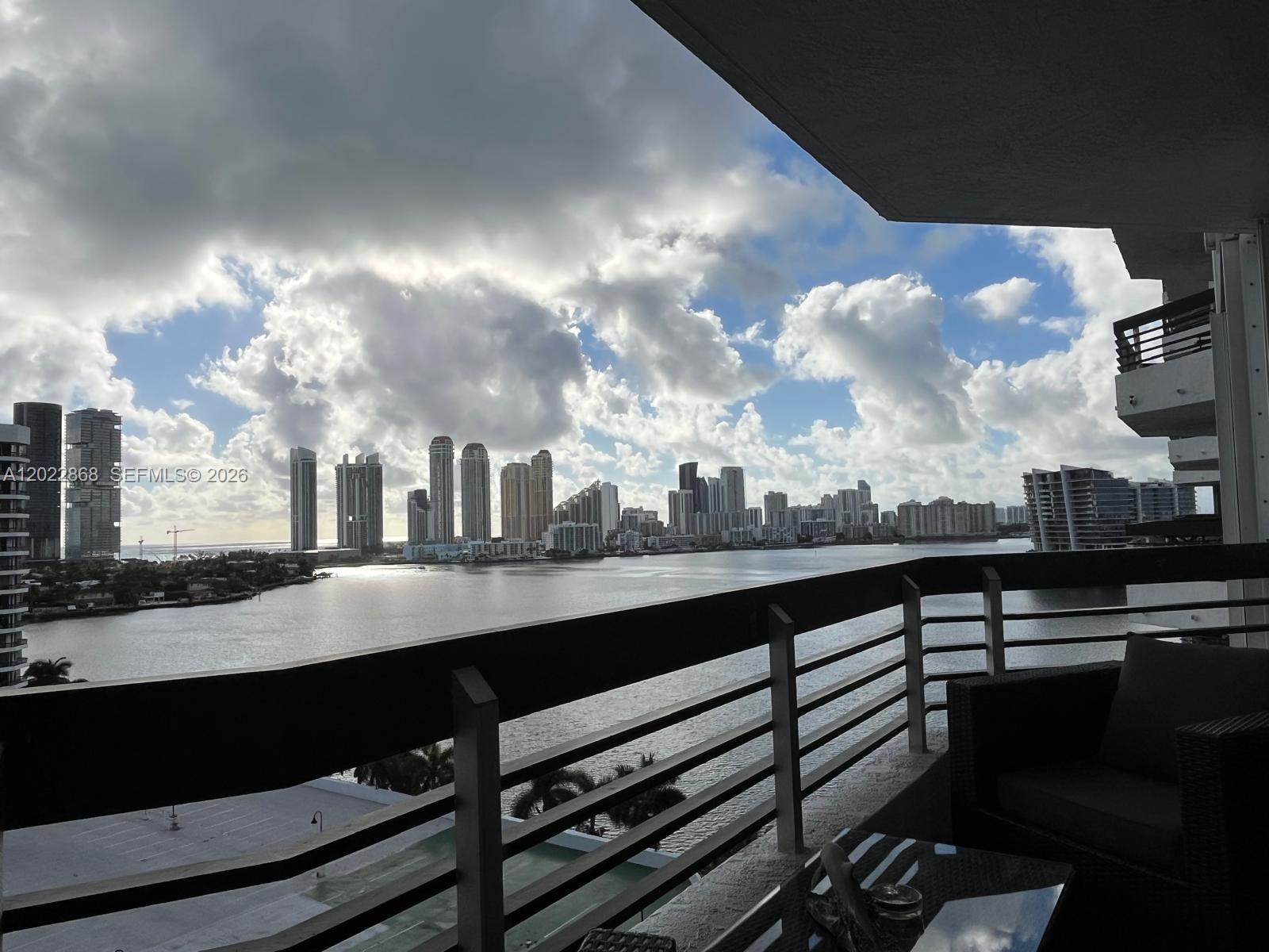 3530 Mystic Pointe Dr 1412