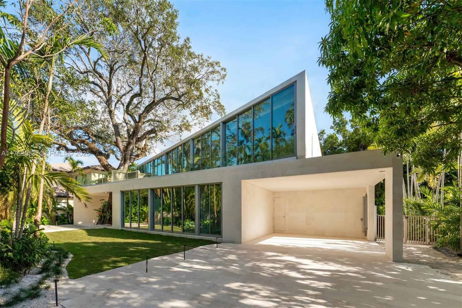 NATOMA MANORS RE SUB - Residential