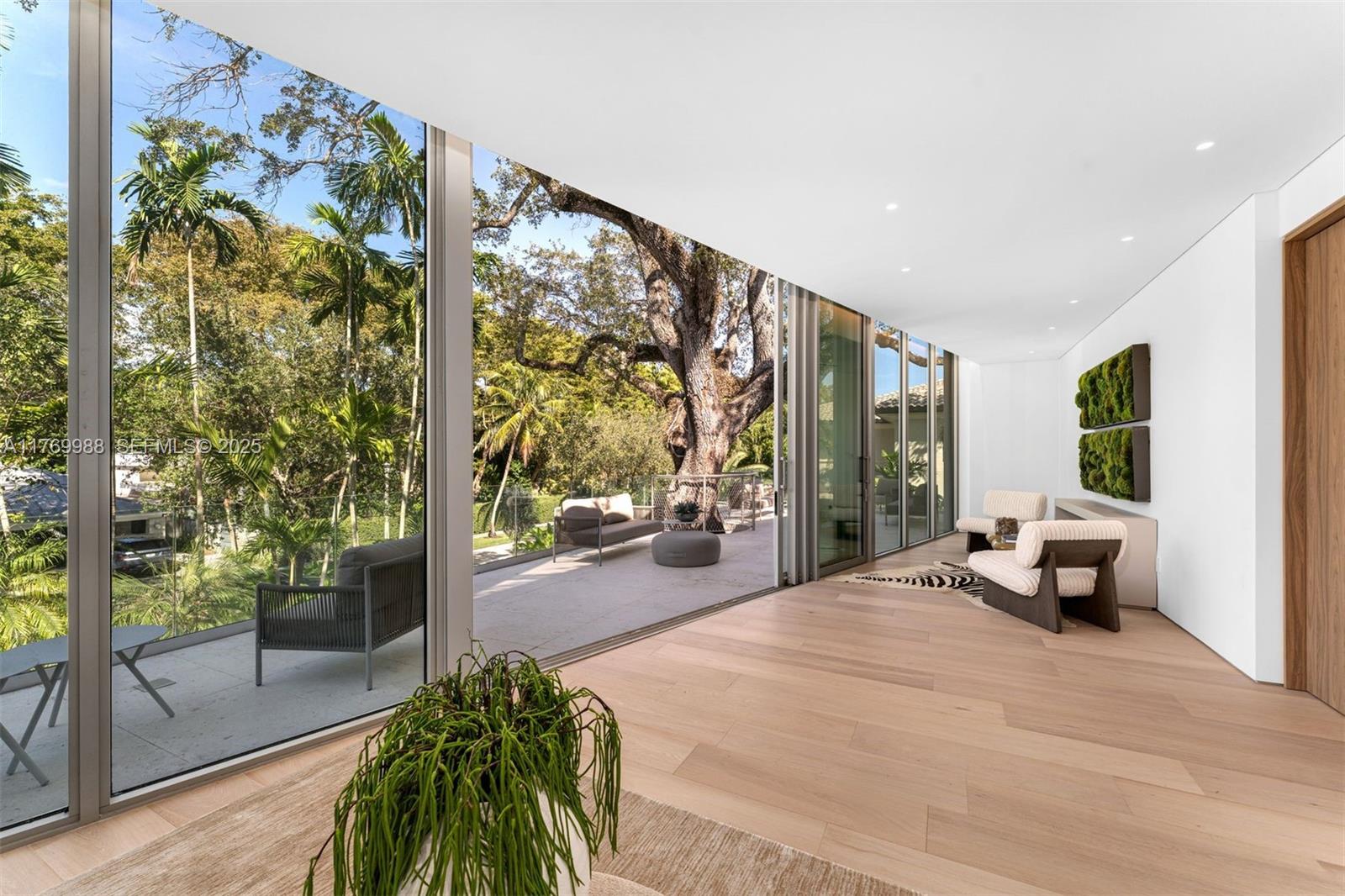 NATOMA MANORS RE SUB - Residential