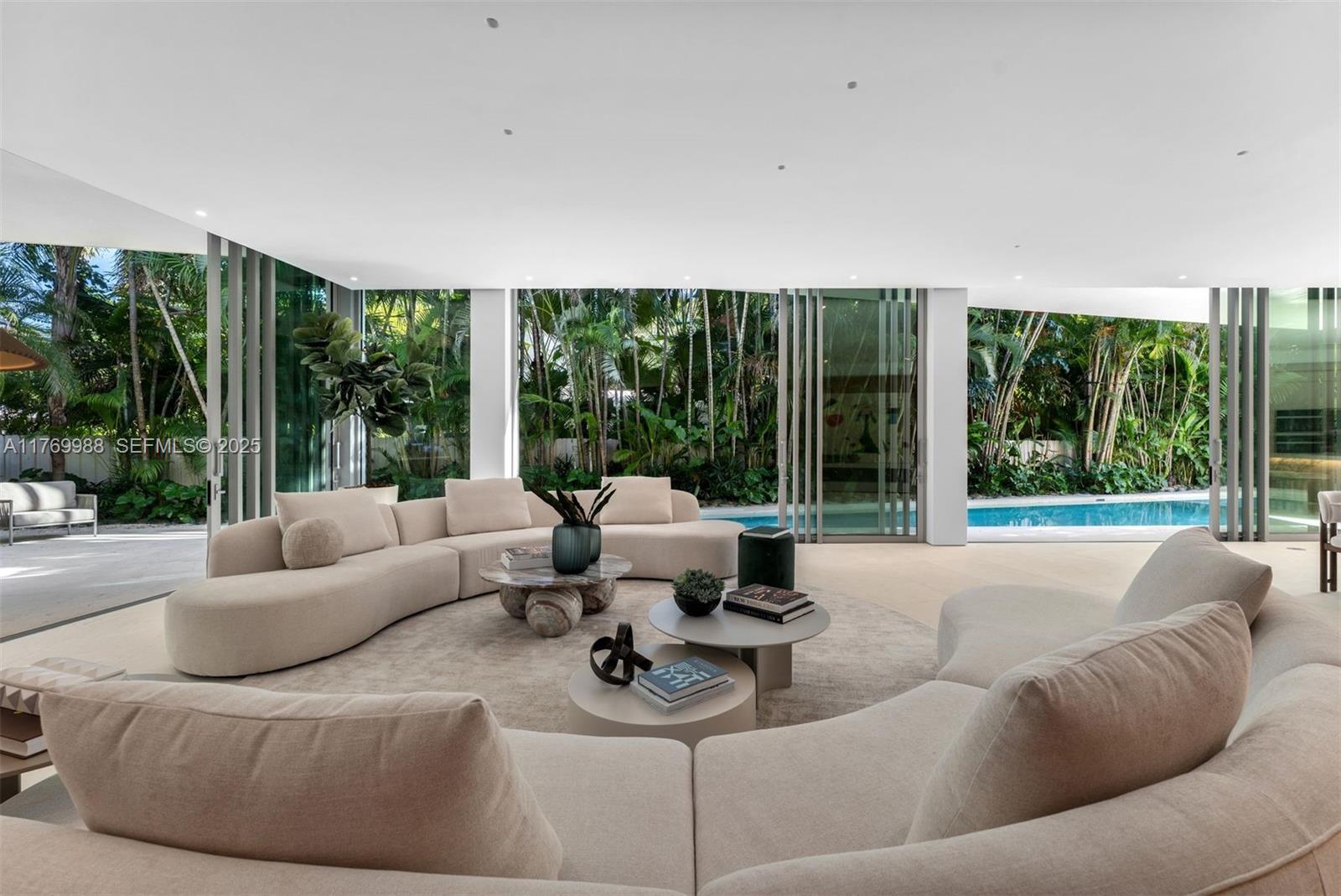 NATOMA MANORS RE SUB - Residential