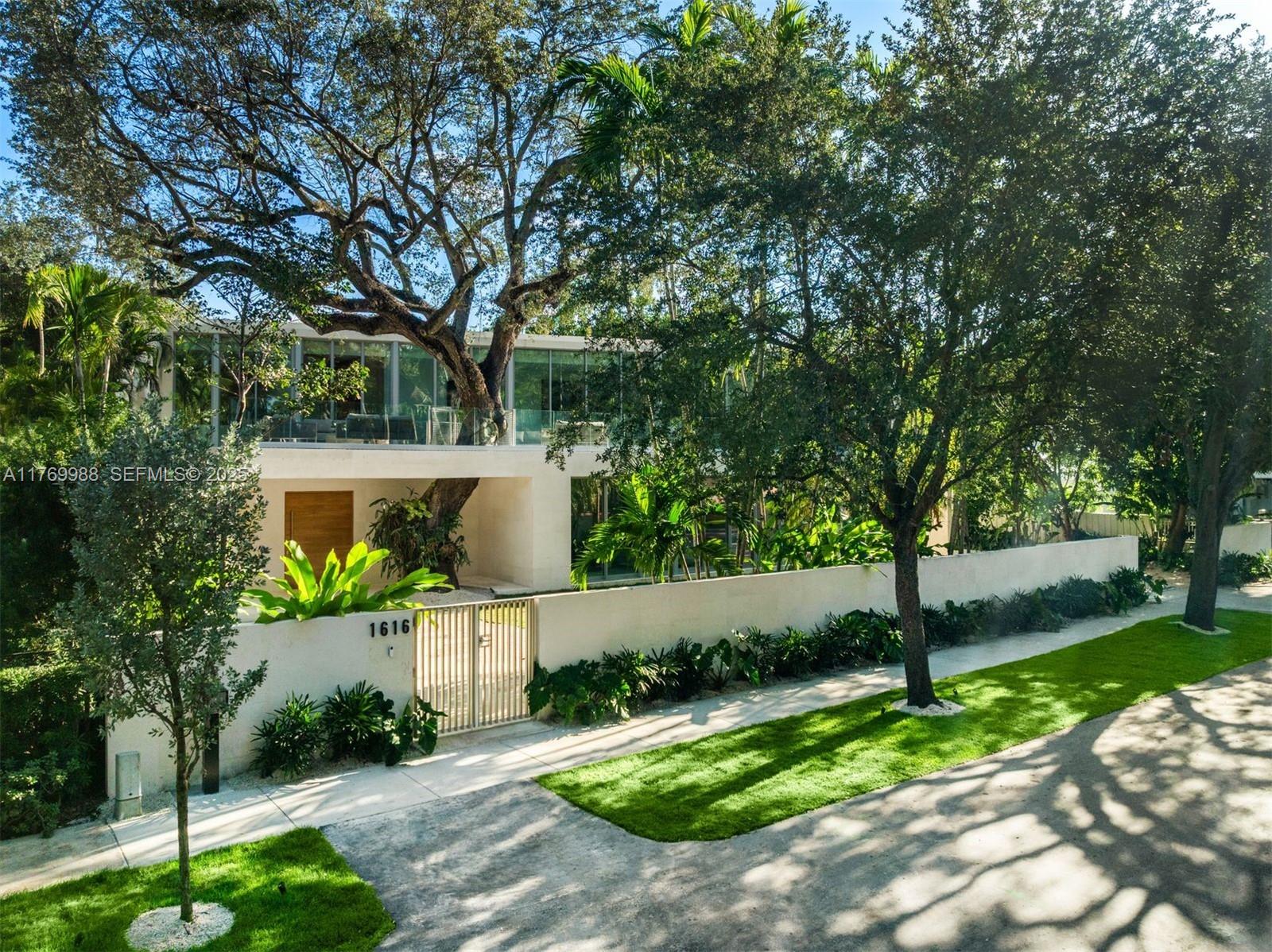 NATOMA MANORS RE SUB - Residential