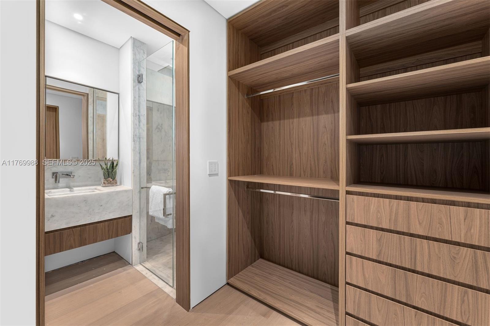 NATOMA MANORS RE SUB - Residential