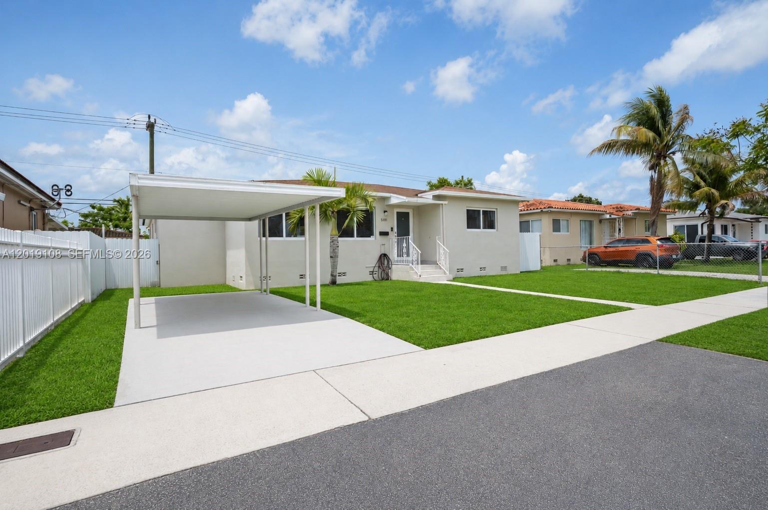 TRAIL GRANADA ADDN REV - Residential